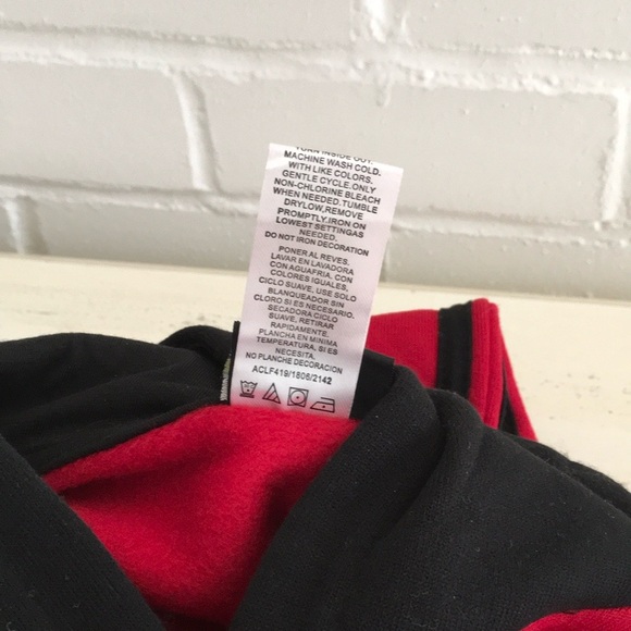 New with tags. Little Rebel Warm Winter Two Piece Jogger Outfit Size 18 Months - Picture 10 of 10